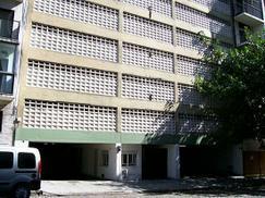Guido al UF , Barrio Norte, Capital Federal