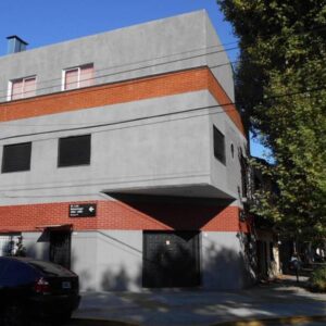 Casa sobre lote propio en pleno barrio de Floresta
